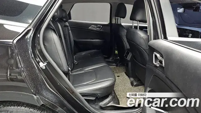 Kia Sportage 2022 — Şəkil 8/20