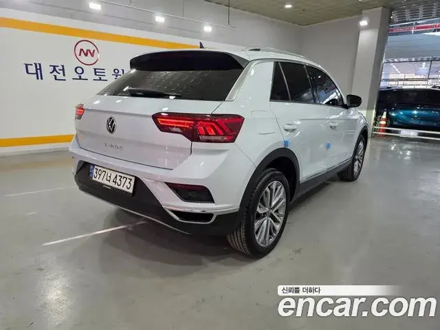 Volkswagen T-Roc 2021 — Photo 7/20