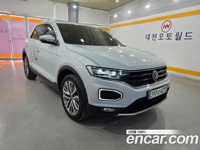 Volkswagen T-Roc 2021 — Photo 4/20