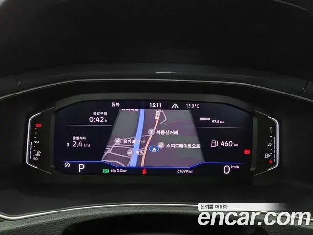 Volkswagen T-Roc 2021 — Photo 19/20