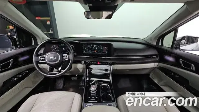 Kia Carnival 2021 — Фото 7/20