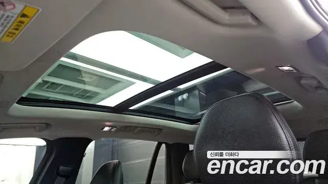 Volvo XC90 2018 — ფოტო 16/20