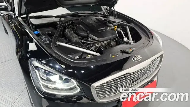 Kia The K9 2018 — Photo 9/20