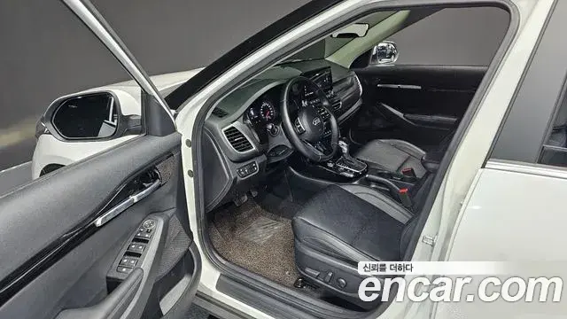 Kia Seltos 2021 — Photo 6/20