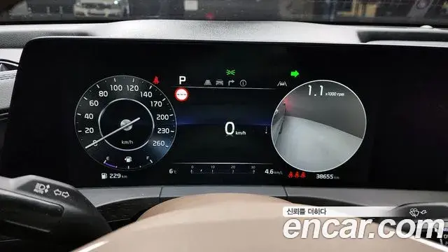 Kia K8 2022 — ფოტო 8/20