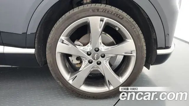 Genesis GV80 2020 — Şəkil 17/20