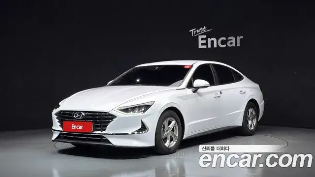 Hyundai Sonata Hybrid 2019 — Photo 18/20