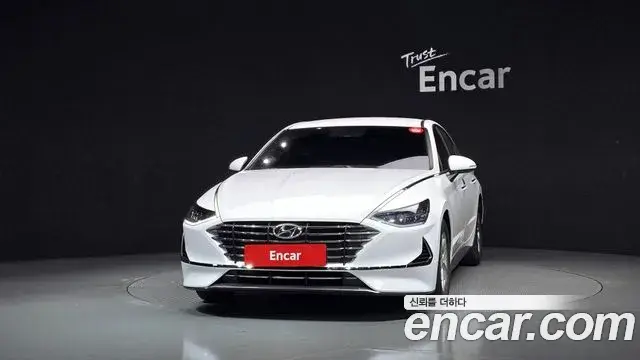 Hyundai Sonata Hybrid 2019 — Photo 3/20