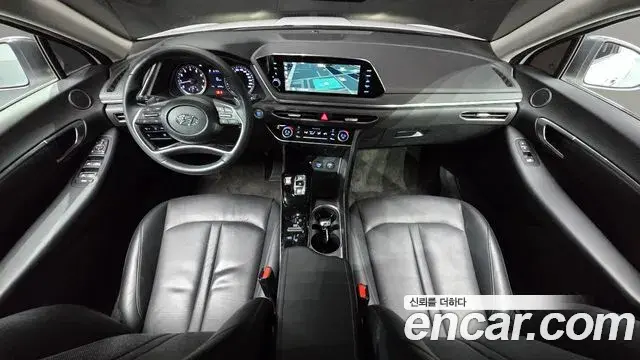 Hyundai Sonata Hybrid 2019 — Photo 9/20