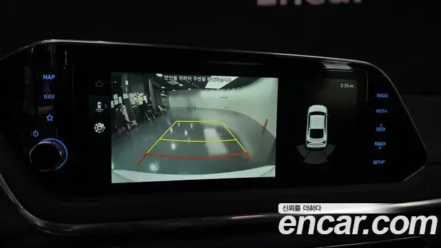 Hyundai Sonata Hybrid 2019 — Photo 11/20