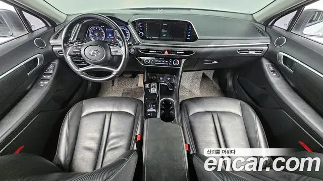 Hyundai Sonata Hybrid 2020 — Photo 2/20