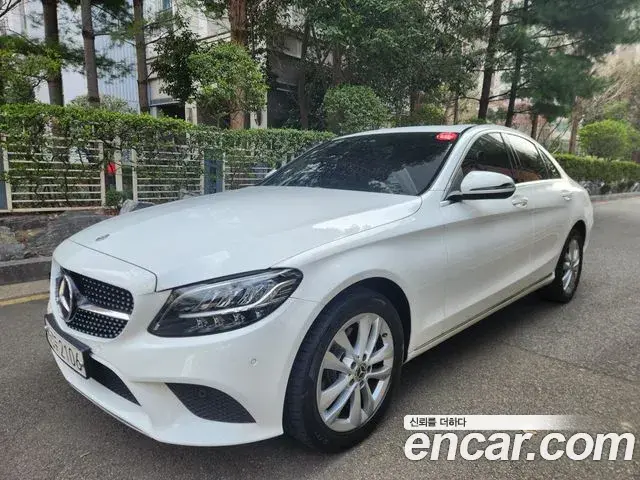 Mercedes-Benz C-Class 2020 — Şəkil 19/20