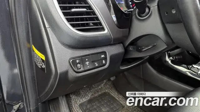 Kia Seltos 2019 — ფოტო 18/20