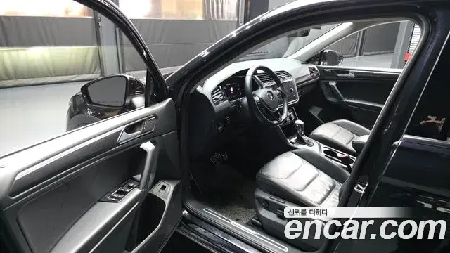 Volkswagen Tiguan Allspace 2020 — Şəkil 8/20