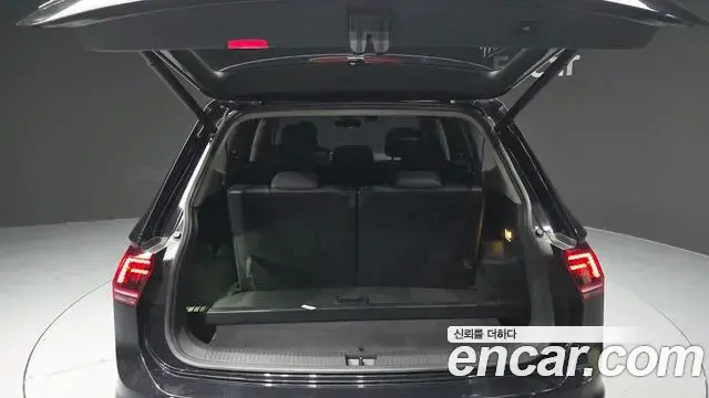 Volkswagen Tiguan Allspace 2020 — Şəkil 20/20