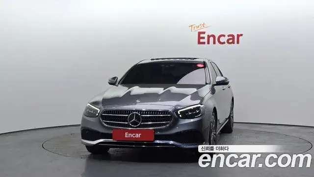 Mercedes-Benz E-Class 2020 — ფოტო 3/20