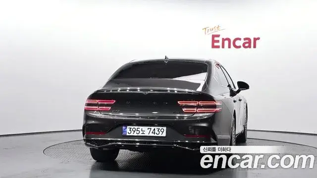 Genesis G80 2025 — Şəkil 13/21