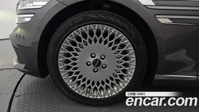 Genesis G80 2025 — Şəkil 10/21