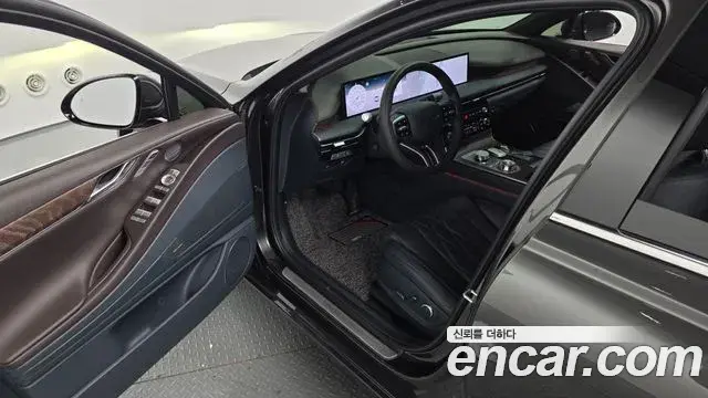 Genesis G80 2025 — Şəkil 14/21