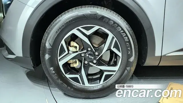 Kia Sportage 2021 — Şəkil 14/20
