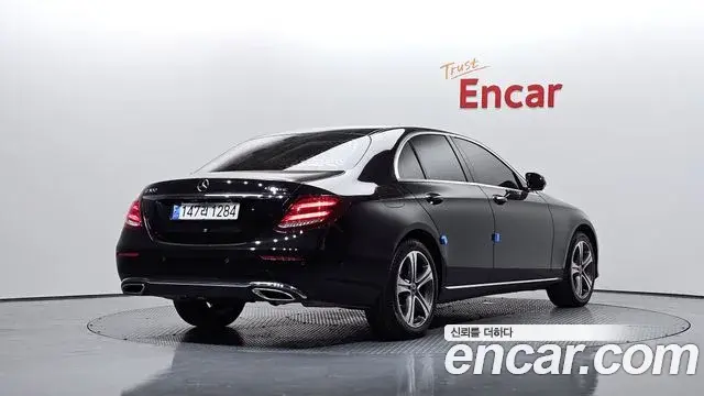 Mercedes-Benz E-Class 2018 — Şəkil 4/20
