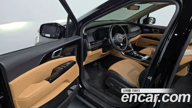 Kia Carnival 2021 — Фото 10/20