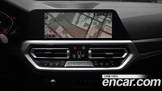 BMW 3 Series 2021 — Фото 14/20