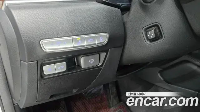 Kia The K9 2019 — ფოტო 27/31