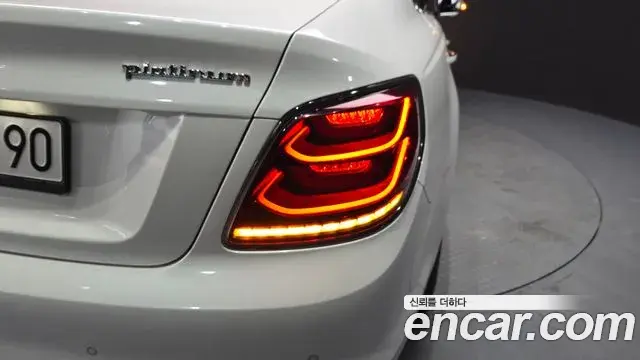 Kia The K9 2019 — ფოტო 8/31