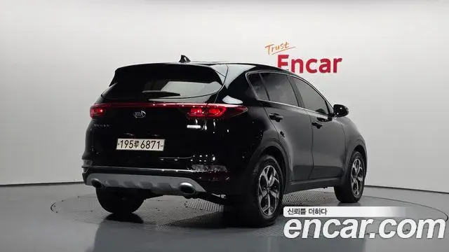 Kia Sportage The Bold 2020 — Photo 16/30
