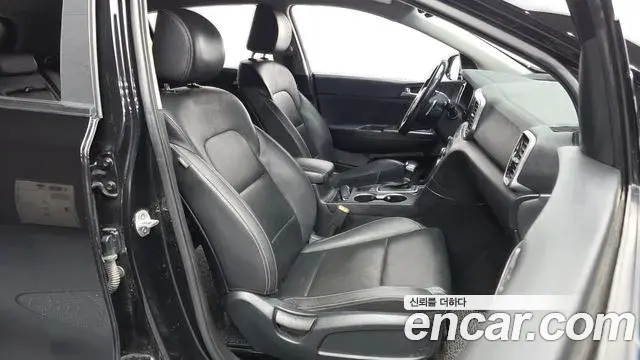 Kia Sportage The Bold 2020 — Photo 8/30