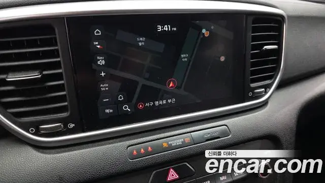 Kia Sportage The Bold 2020 — Photo 26/30