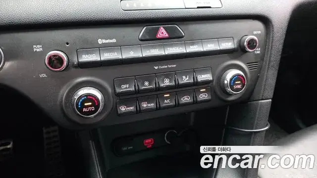 Kia Sportage The Bold 2020 — Photo 18/30