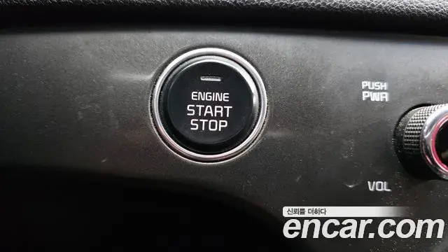 Kia Sportage The Bold 2020 — Photo 13/30