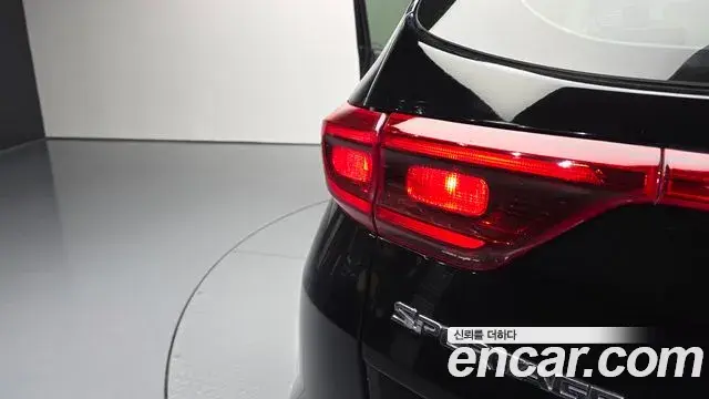 Kia Sportage The Bold 2020 — Photo 29/30