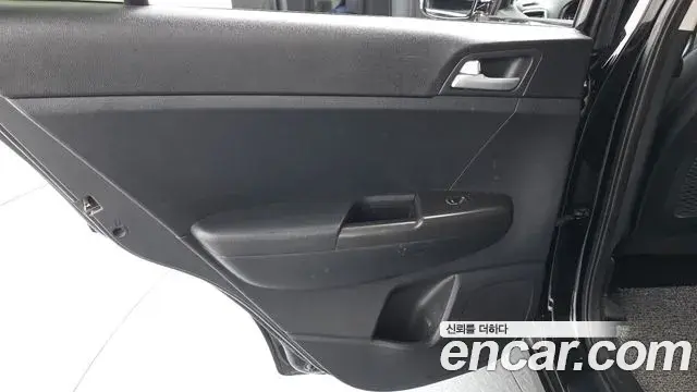 Kia Sportage The Bold 2020 — Photo 25/30
