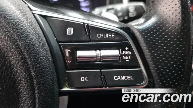 Kia Sportage The Bold 2020 — Photo 2/30