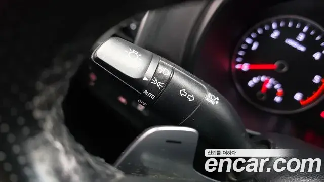Kia Sportage The Bold 2020 — Photo 28/30