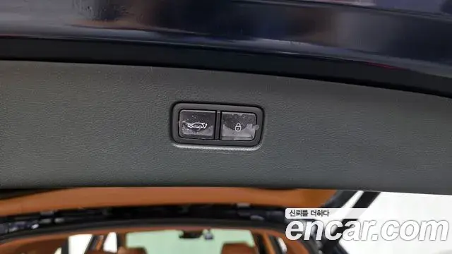Genesis GV80 2023 — ფოტო 15/33