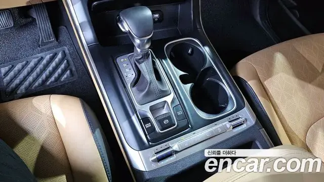 Kia Carnival 2021 — Фото 9/20