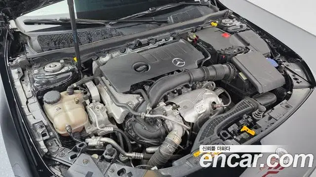 Mercedes-Benz A-Class 2021 — Şəkil 10/20