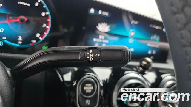 Mercedes-Benz A-Class 2021 — Şəkil 15/20
