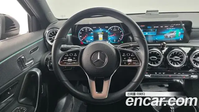 Mercedes-Benz A-Class 2021 — Şəkil 20/20