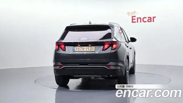 Hyundai Tucson Hybrid 2022 — ფოტო 28/33
