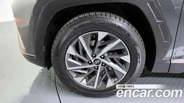 Hyundai Tucson Hybrid 2022 — ფოტო 3/33