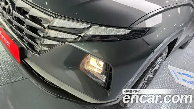 Hyundai Tucson Hybrid 2022 — ფოტო 20/33