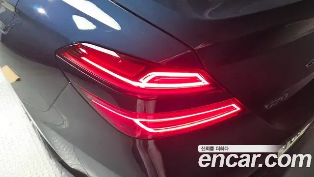 Genesis G70 2021 — Şəkil 25/30