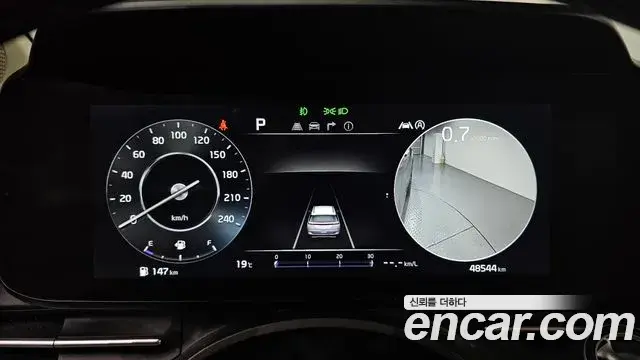 Kia Carnival 2022 — Фото 6/20
