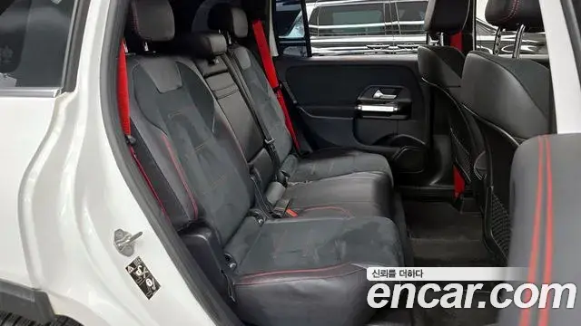 Mercedes-Benz GLB-Class 2021 — Şəkil 2/30