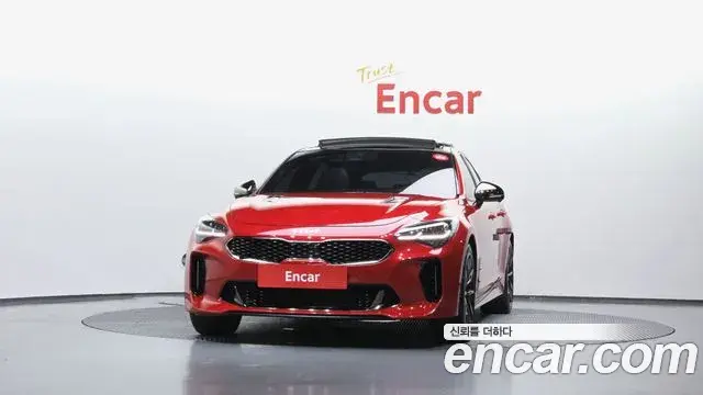 Kia Stinger Meister 2023 — ფოტო 16/35